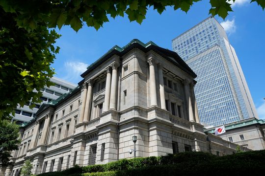 Japan’s businesses are turning pessimistic, BOJ survey finds