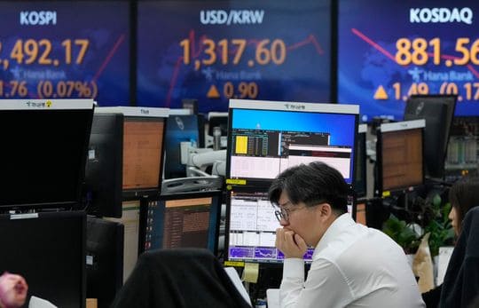 Asian markets rise after report shows resilience in U.S. jobs
