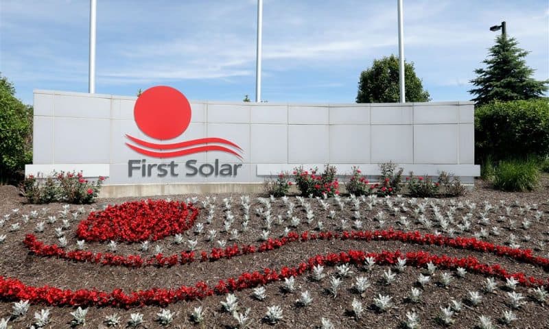 First Solar, Inc. (NASDAQ:FSLR) Shares Sold by Doliver Advisors LP