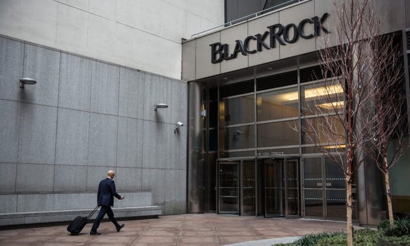 BlackRock (NYSE:BLK) Now Covered by Analysts at Citigroup