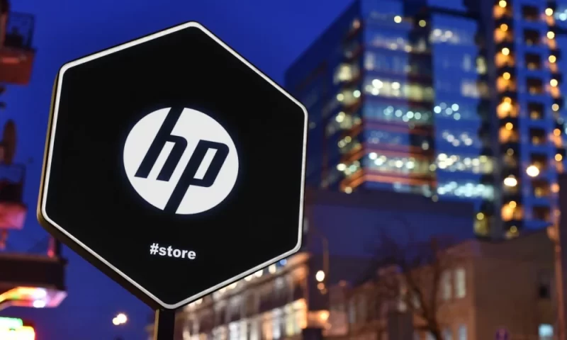 HP Inc. (NYSE:HPQ) Shares Sold by Investment House LLC