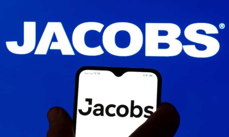 Jacobs Solutions Inc. (NYSE:J) Insider Sells $767,256.60 in Stock