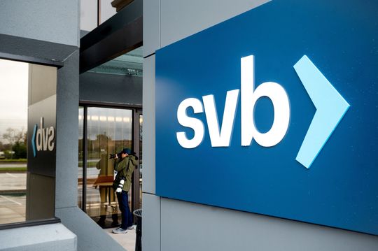 SVB Financial reaches deal to sell its investment banking unit