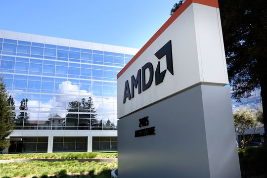 AMD, Broadcom stocks both drop for seventh straight session