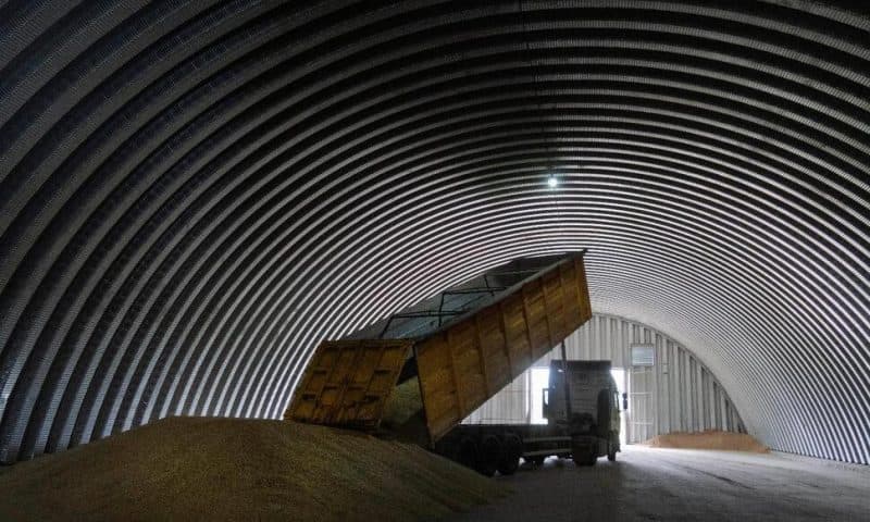 EU Agriculture Officials Work on Ways to Move Ukrainian Grain to the World