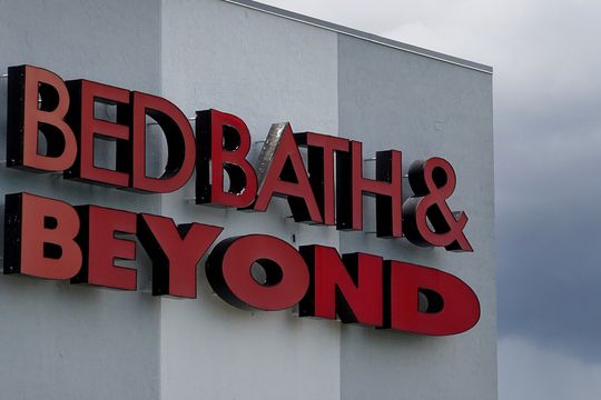 Bankrupt Bed Bath & Beyond’s stock rises premarket, continuing rally