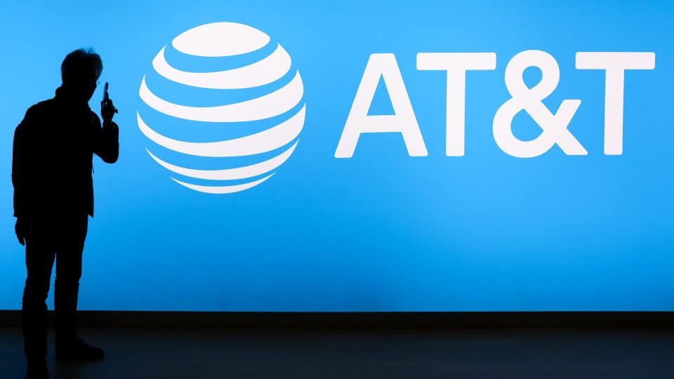 Kornitzer Capital Management Inc. KS Lowers Stock Holdings in AT&T Inc. (NYSE:T)