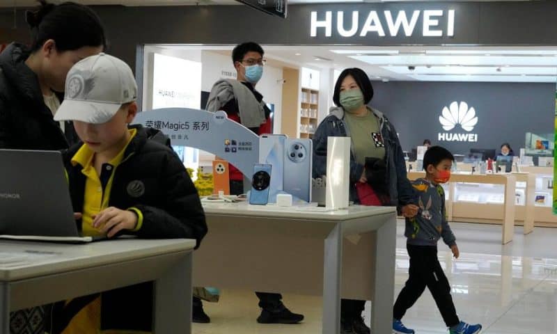 Chinese Tech Giant Huawei Reports Sales, Profit up Despite US Sanctions