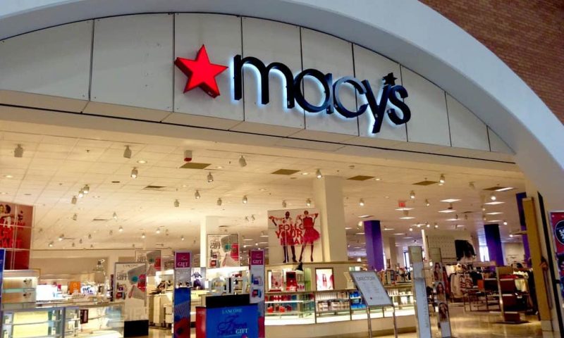 Macy’s, Inc. (NYSE:M) Shares Sold by Hussman Strategic Advisors Inc.