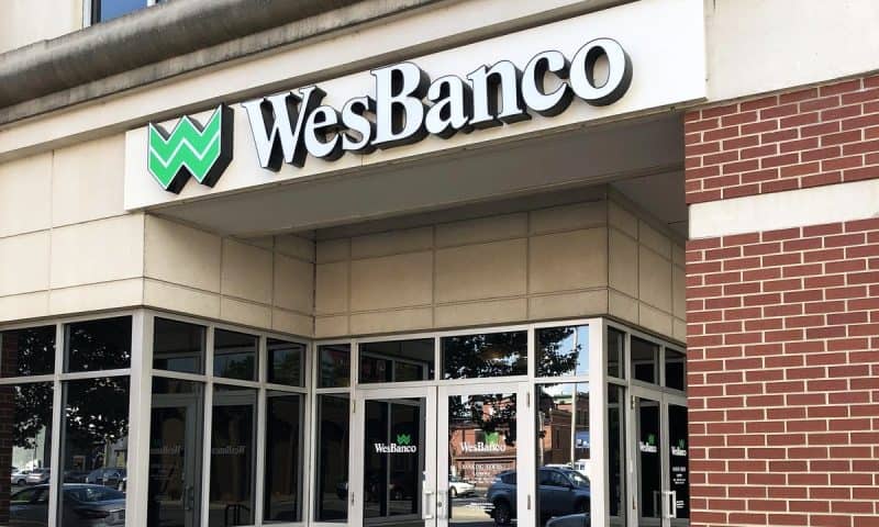 WesBanco (NASDAQ:WSBC) Stock Rating Lowered by StockNews.com