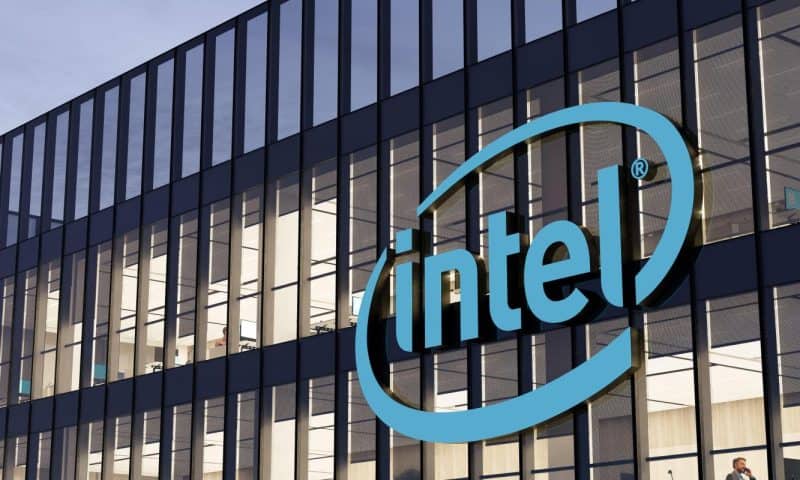 KeyCorp Comments on Intel Co.’s Q1 2024 Earnings (NASDAQ:INTC)