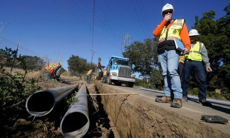 PG&E’s Plan to Bury Power Lines and Prevent Wildfires Faces Opposition Because of High Rates