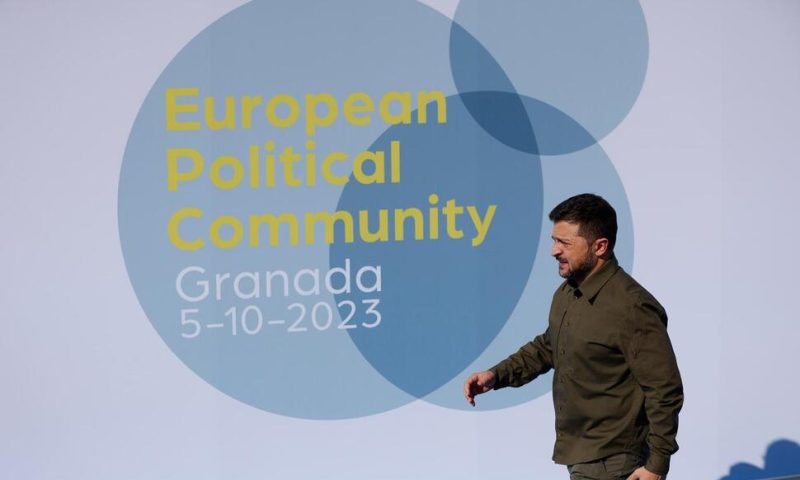 Nearly 50 European Leaders Stress Support for Ukraine at a Summit in Spain. Zelenskyy Seeks More Aid