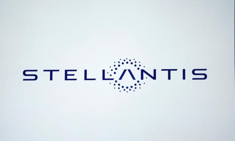 Stellantis to Offer Buyout and Early Retirement Packages to 6,400 U.S. Nonunion Salaried Workers