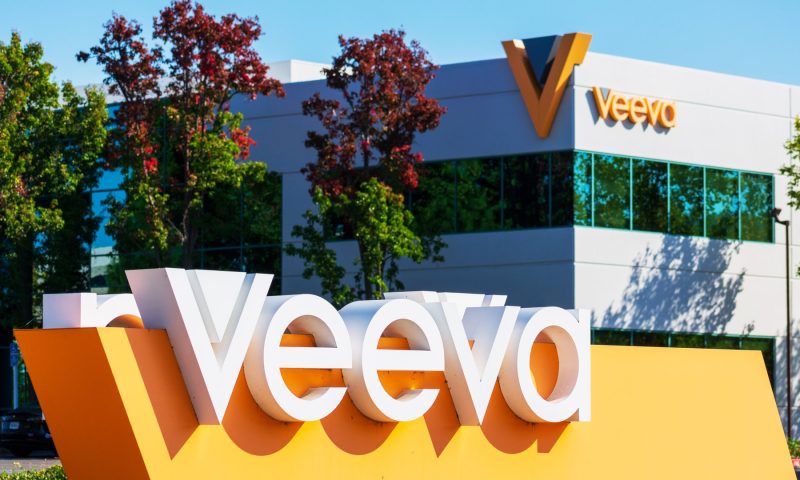 Veeva Systems (NYSE:VEEV) Shares Gap Down Following Analyst Downgrade
