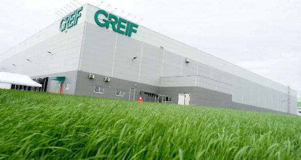 Greif (NYSE:GEF) Trading Down 3.1% After Analyst Downgrade