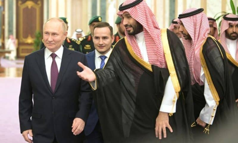 Russia and Saudi Arabia Urge All OPEC+ Powers to Join Oil Cuts