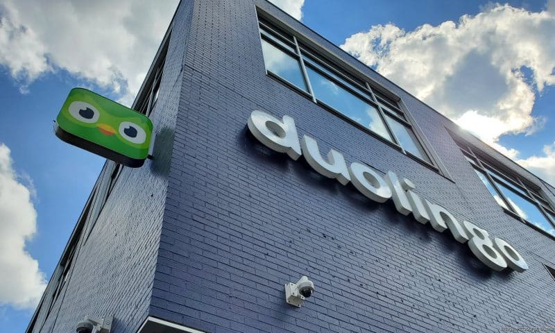 Duolingo, Inc. (NYSE:DUOL) Receives Consensus Recommendation of “Hold” from Analysts