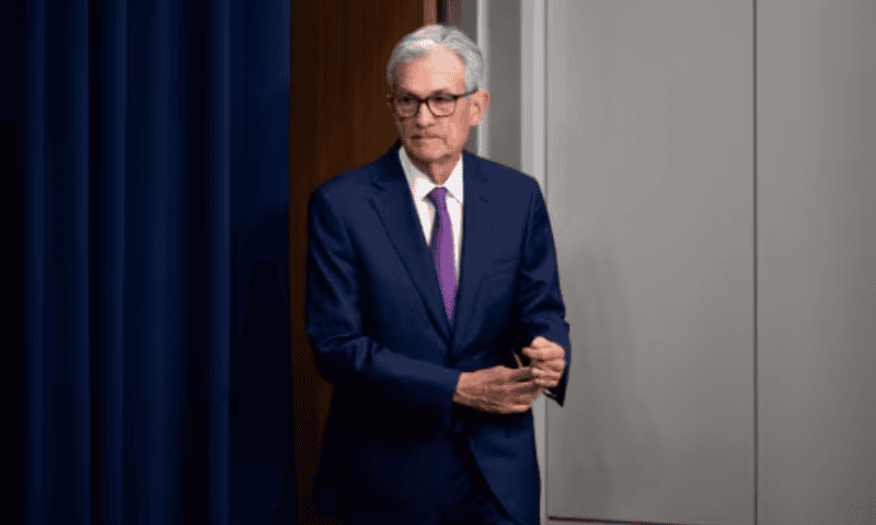 Powell tells ’60 Minutes’ the economy’s strength allows Fed to be careful about rate cuts