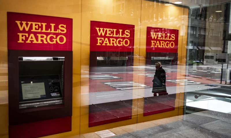 Wells Fargo & Company (NYSE:WFC) Reaches New 1-Year High at $54.69