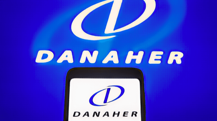 Meritage Group LP Sells 13,675 Shares of Danaher Co. (NYSE:DHR)