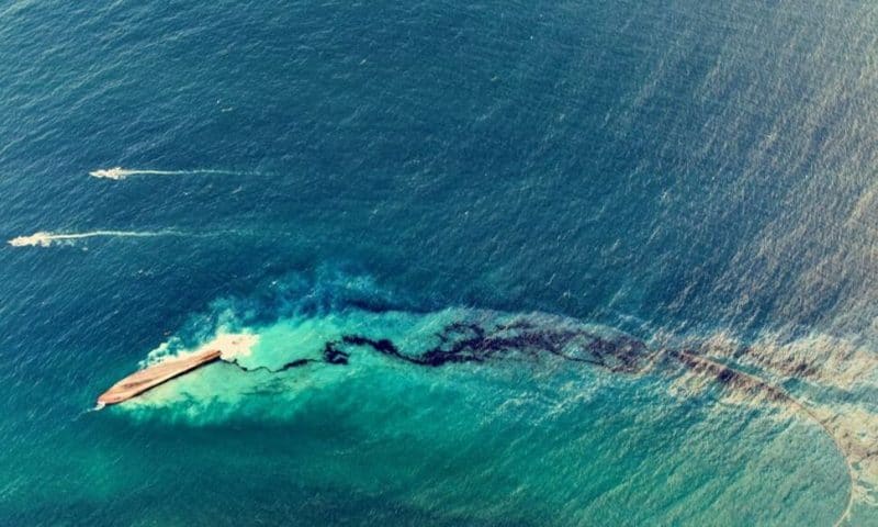 Tides Move Oil Spill Away From Tobago to the Caribbean Sea, Cleanup Progresses