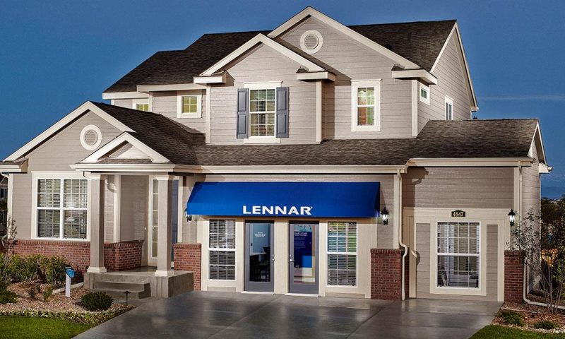 Lennar (NYSE:LEN) Shares Gap Up to $151.88