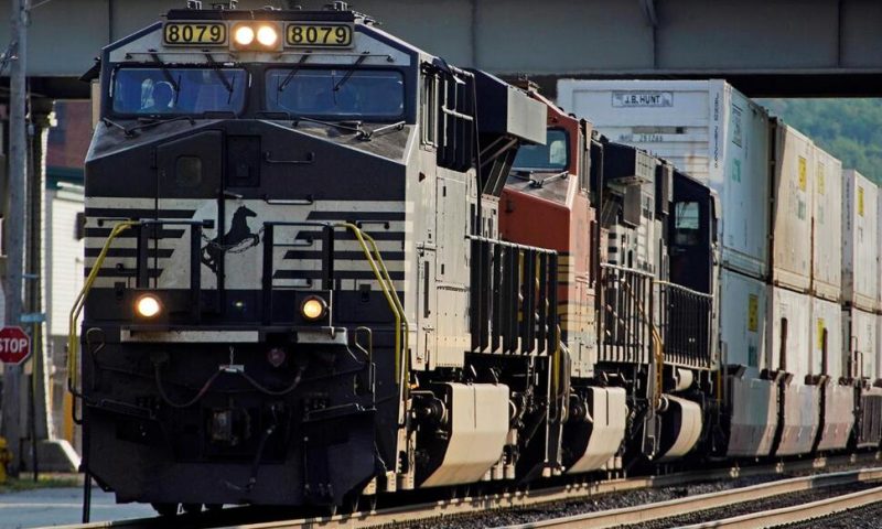 Norfolk Southern’s Earnings Offer Railroad Chance to Defend Its Strategy Ahead of Control Vote