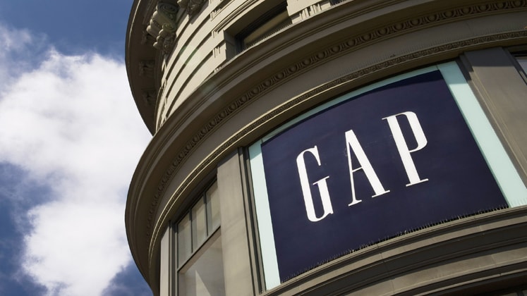 GAP (NYSE:GPS) Shares Down 5.1%