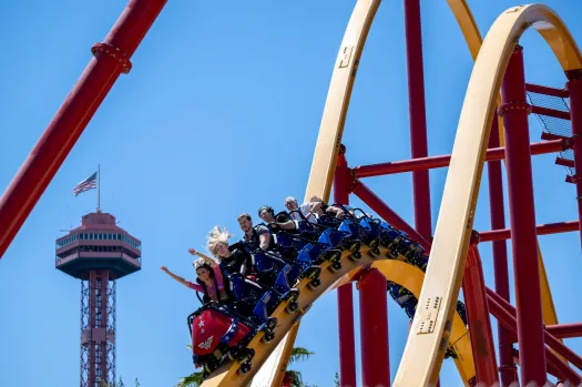 StockNews.com Initiates Coverage on Cedar Fair (NYSE:FUN)