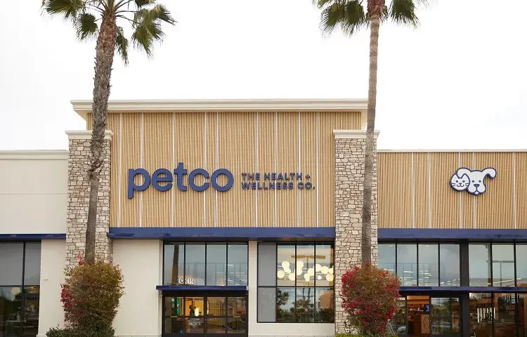 Petco Health and Wellness (NASDAQ:WOOF) Stock Price Down 5.3%