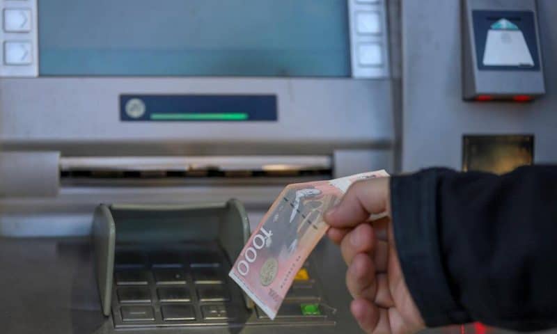 EU Reprimands Kosovo’s Move to Close Down Serb Bank Branches Over the Use of the Dinar Currency