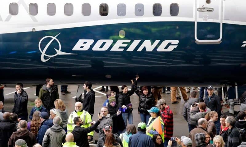 Boeing Shareholders Approve CEO’s Compensation as Company Faces Investigations, Possible Prosecution