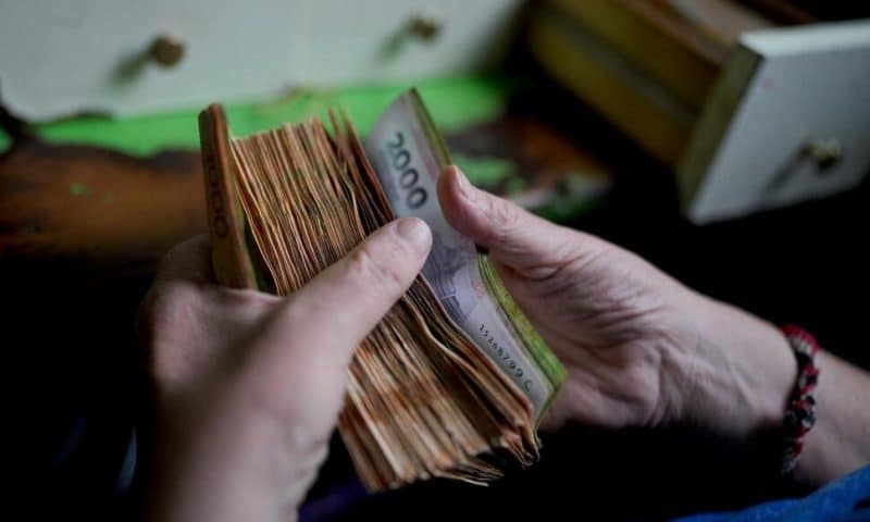 With Inflation Soaring, Argentina Will Start Printing 10,000 Peso Notes