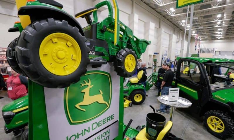 Deere Q2 Results Top Street but It Cuts 2024 Profit Outlook Again as Farmers Buy Fewer Tractors