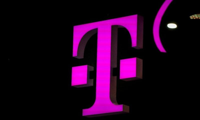 T-Mobile to Buy Almost All of U.S Cellular in Deal Worth $4.4 Billion With Debt