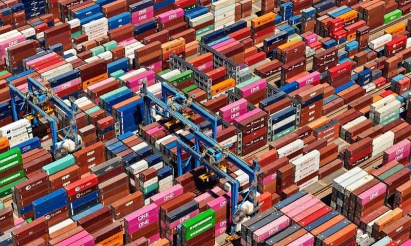 China’s Exports Grow 7.6% in May, Beating Expectations Despite Trade Tensions