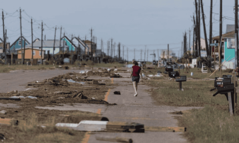 Heat Wave Bakes Texas Amid Power Outages While Canada Braces for Wildfires