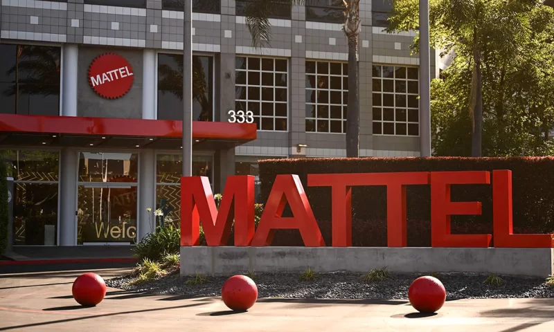 Price T Rowe Associates Inc. MD Acquires 180,855 Shares of Mattel, Inc. (NASDAQ:MAT)