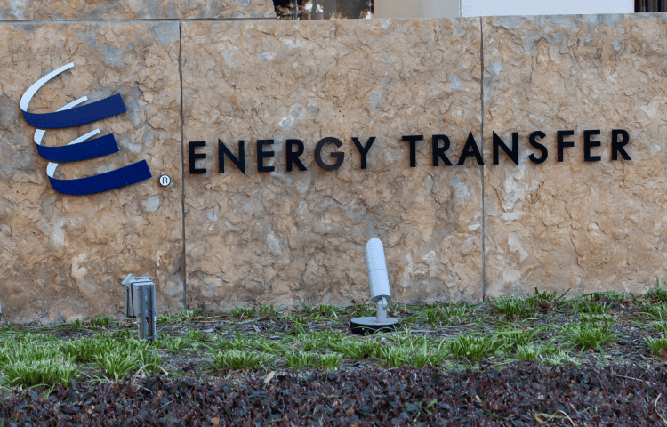 Energy Transfer (NYSE:ET) Trading Up 0.1%