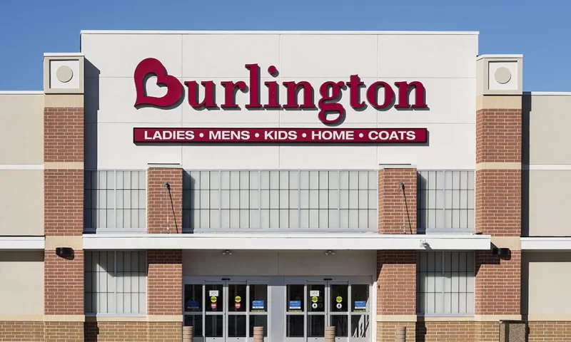 Burlington Stores (NYSE:BURL) Reaches New 1-Year High at $258.10