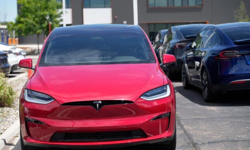 Tesla Sales Fall for Second Straight Quarter Despite Price Cuts, but Decline Not as Bad as Expected