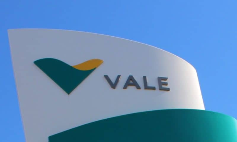 Vale (NYSE:VALE) Stock Price Up 0.5%