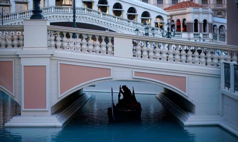 Las Vegas Hospitality Workers at Venetian Reach Tentative Deal on First-Ever Union Contract