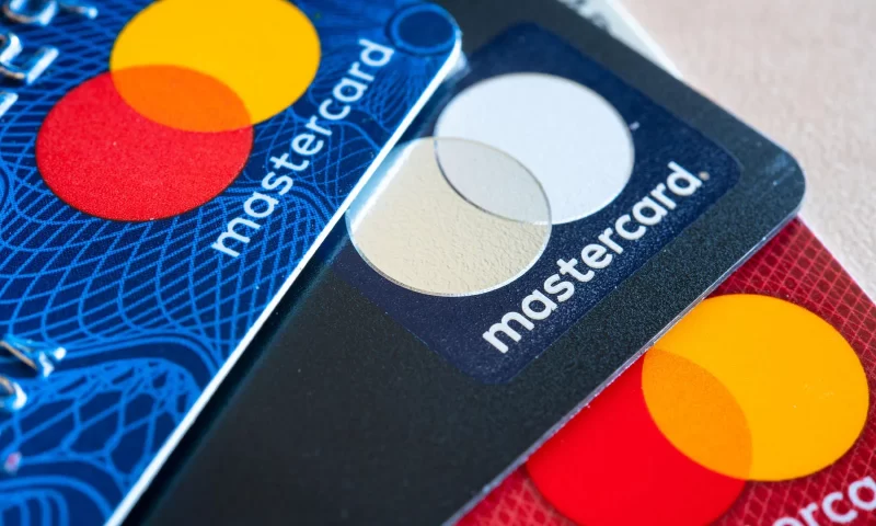 Mastercard (NYSE:MA) Trading Up 1.4%