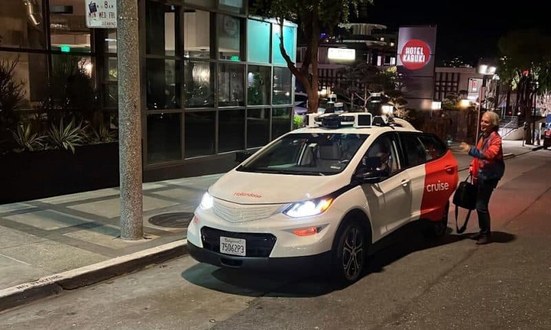 Cruise Will Dispatch Some of Its Trouble-Ridden Robotaxis to Join Uber’s Ride-Hailing Service