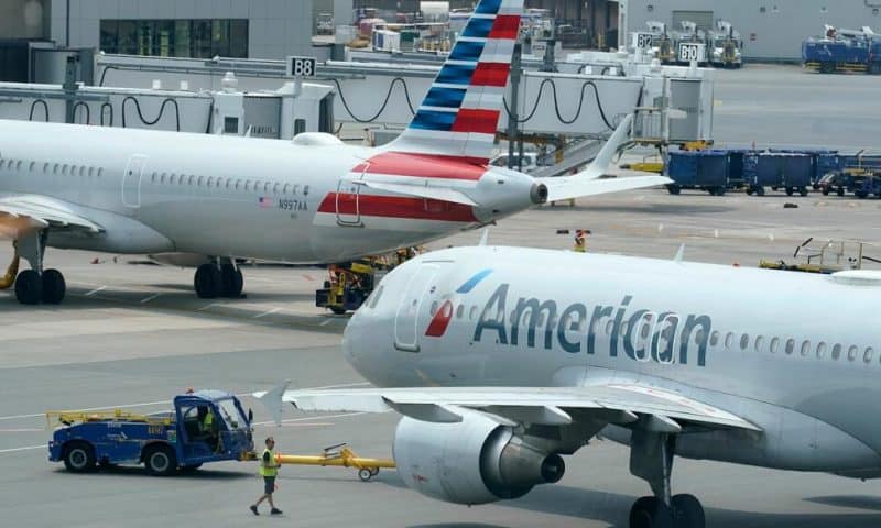 American Airlines Flight Attendants Ratify Contract That Ends Their Threats to Go on Strike