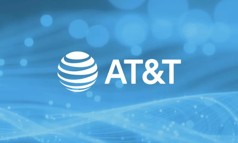 AT&T (NYSE:T) Trading Up 0%