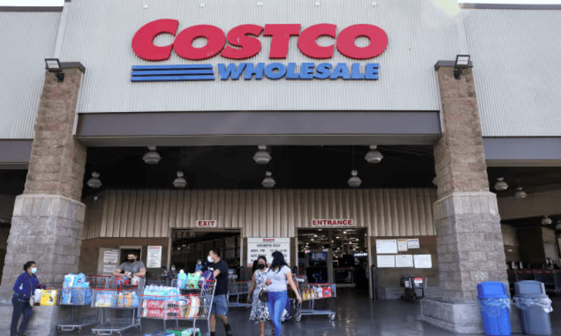 Costco now sells platinum bars — but some financial pros say they aren’t a sure bet