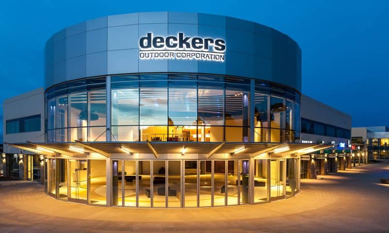 Deckers Outdoor (NYSE:DECK) PT Raised to $226.00